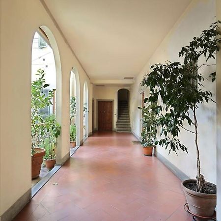 Palazzo Borghese 2 Bedroom Firenze Esterno foto