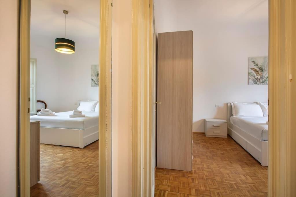 Palazzo Borghese 2 Bedroom Firenze Esterno foto