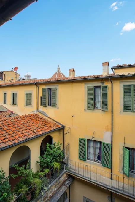 Palazzo Borghese 2 Bedroom Firenze Esterno foto
