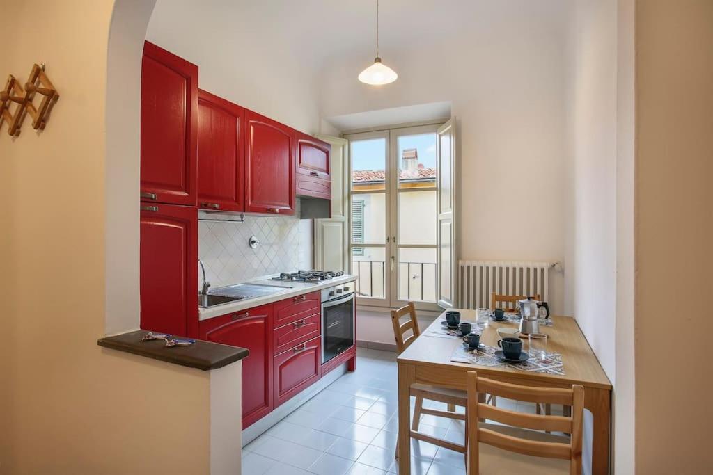 Palazzo Borghese 2 Bedroom Firenze Esterno foto